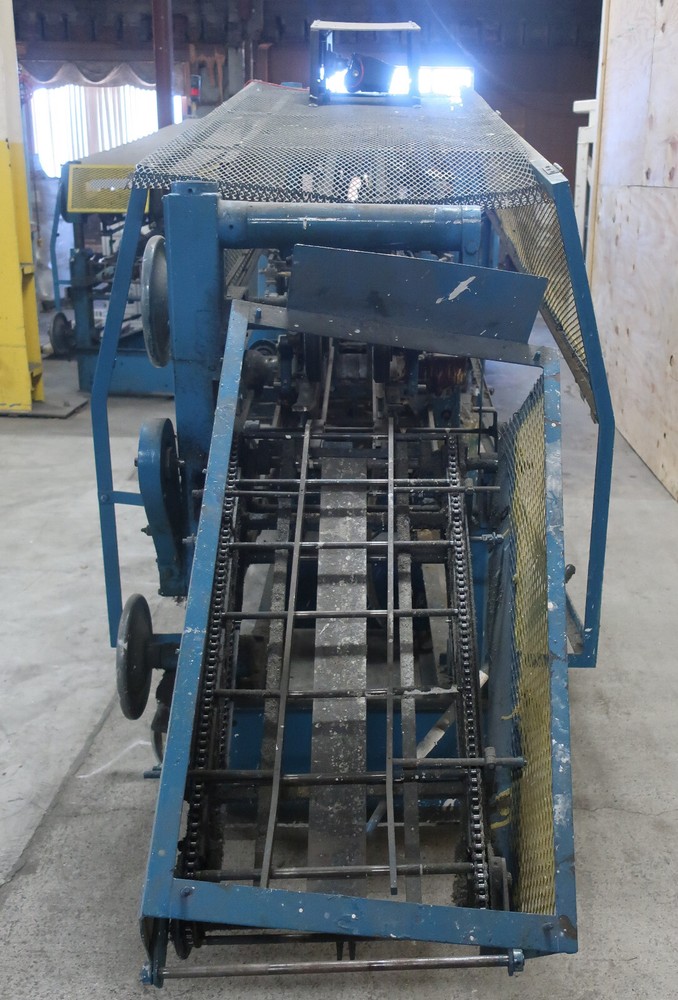 Newway Model EPBR Roll-Through Labeler Used
