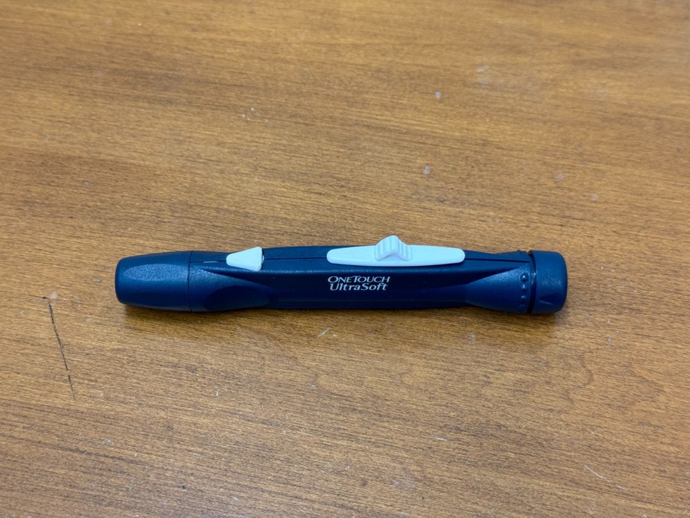 OneTouch UltraSoft Lancing Device