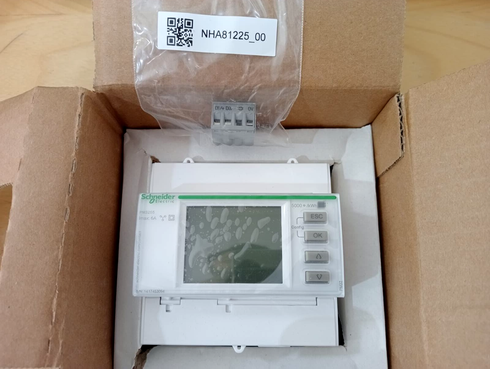 Schneider Electric METSEPM3255 Power Meter PM3255
