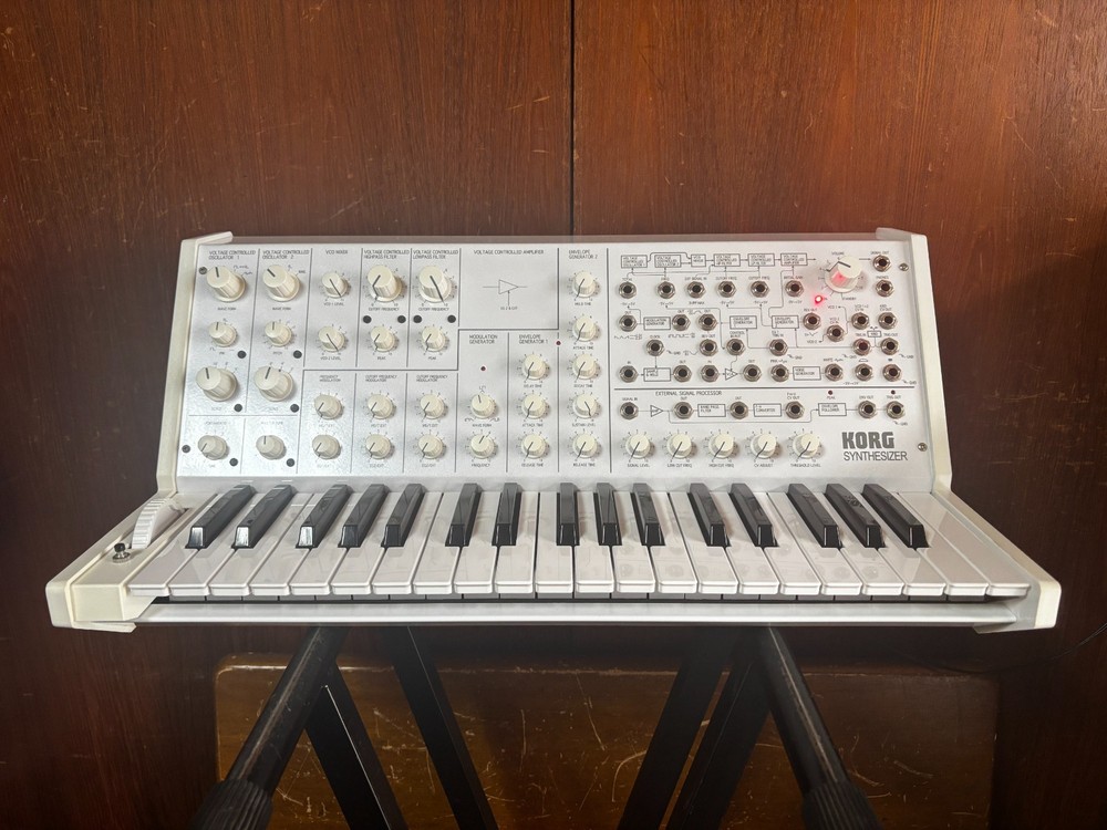 Korg MS-20 FS Semi-Modular Synthesizer White w/ case