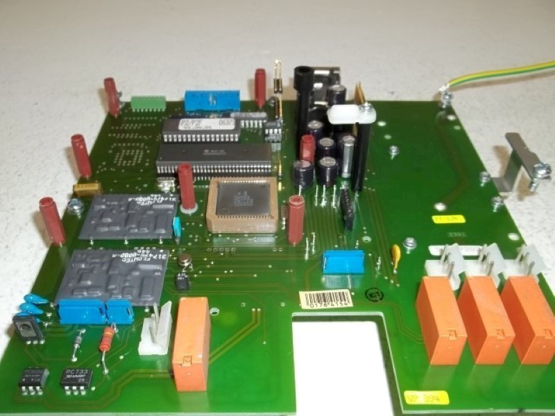 47END003 M-POINT TRANSMITTER UNMP