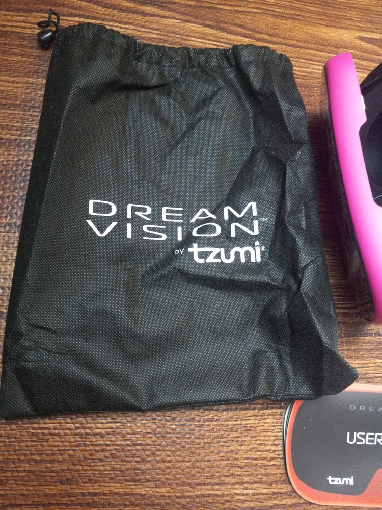 Dream Vision Head set Smartphone by Tzumi