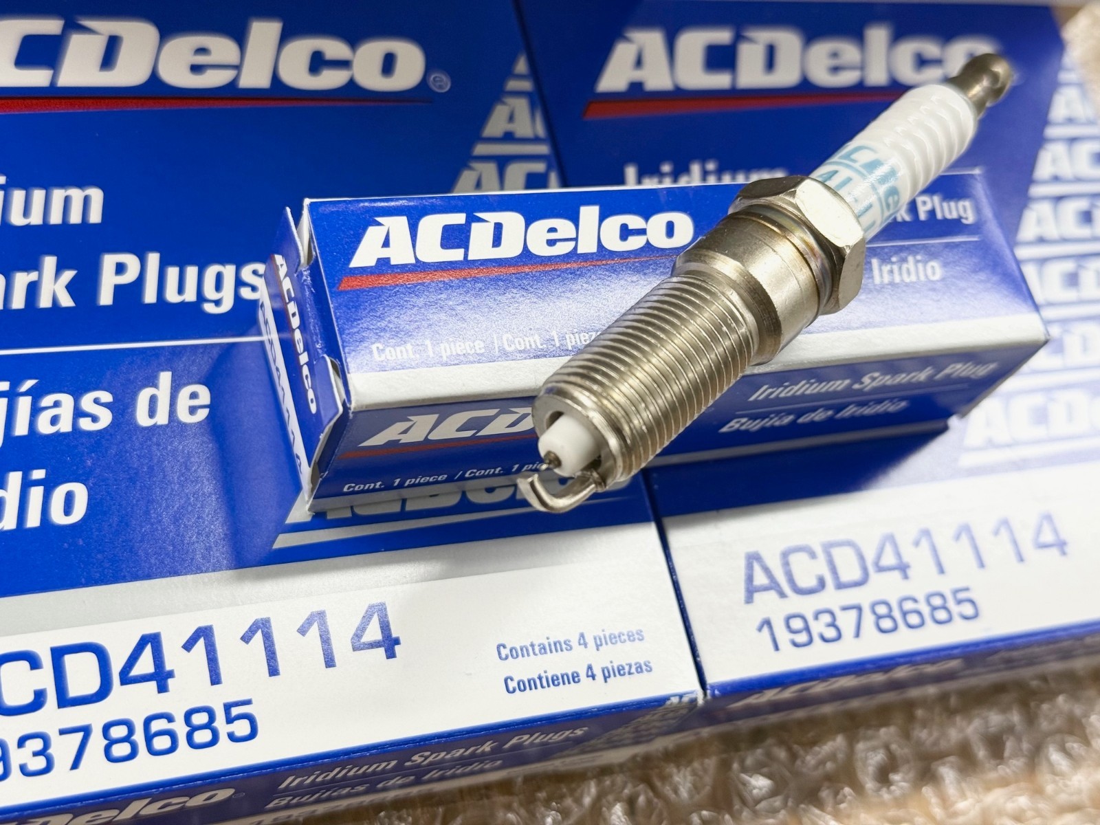 8PC 41-114 IRIDIUM SPARK PLUGS OEM for 2014-2026 CHEVY GMC CADI ACDELCO 12622441