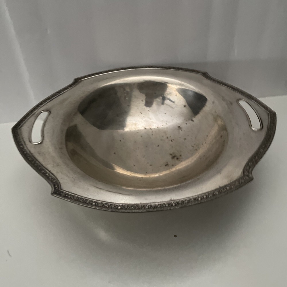 Vintage Crescent Silverware Mfg Co Inc Serving Bowl