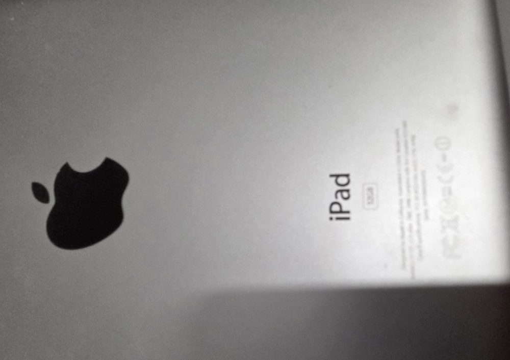 Apple Devices Set For Parts