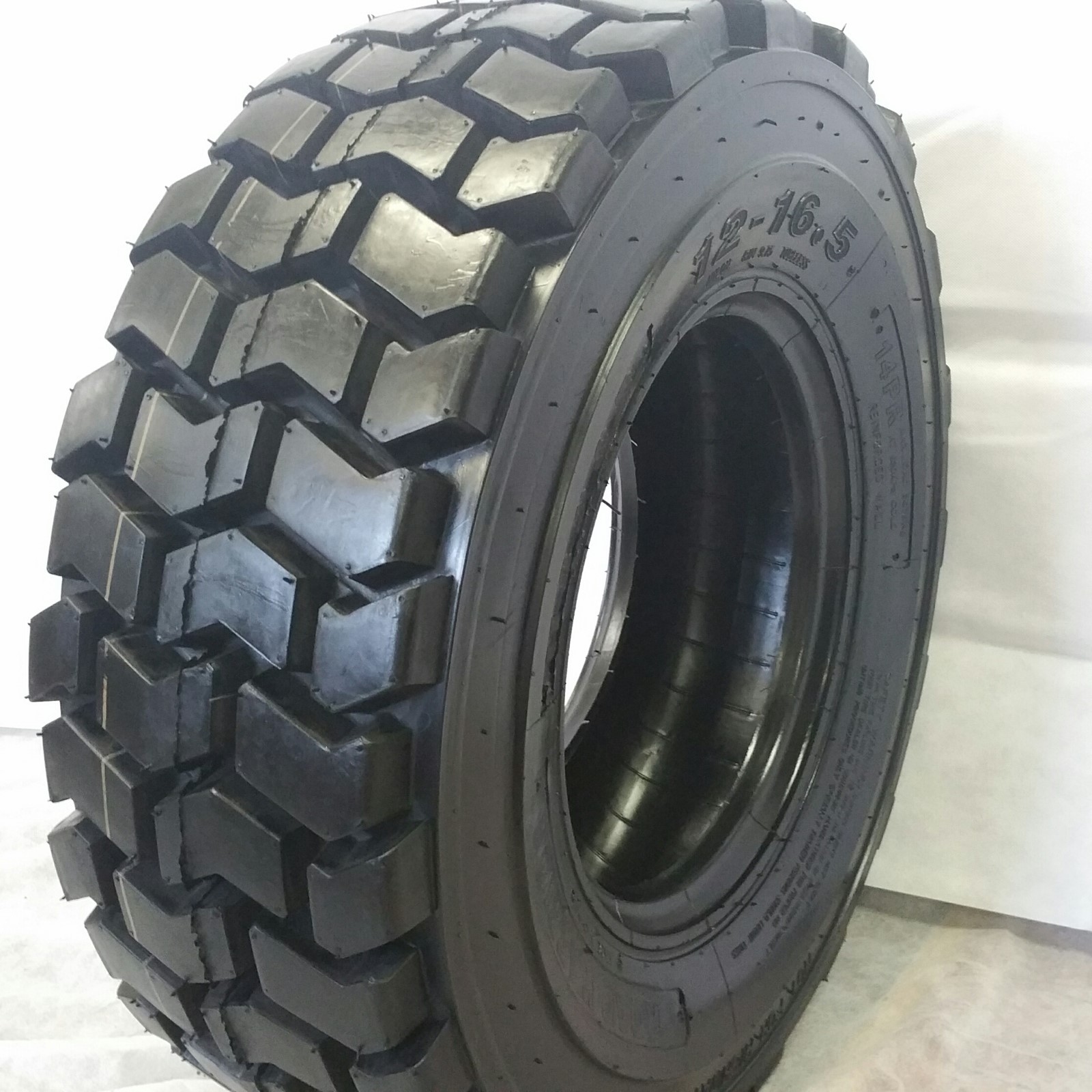 12-16.5, 12X16.5 ROAD CREW HD SKS-4 SKID STEER TIRES 14 PLY FOR BOBCAT