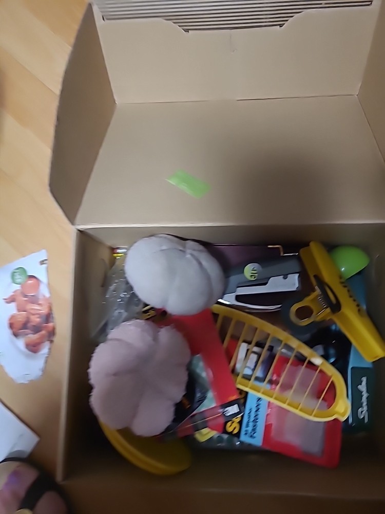 BOX OF HOUSEHOLD ITEMS: SCISSORS, STAPLER, ETC.