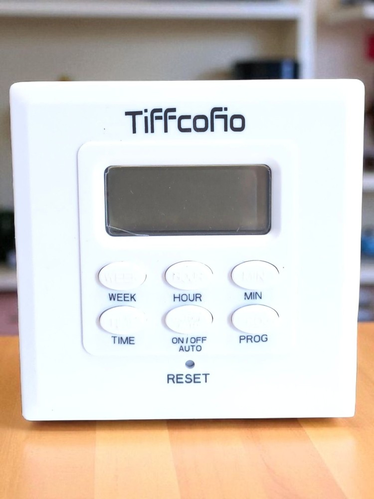 Tiffcofio Indoor Digital Light Timer, 7 Day Programmable Plug in Outlet MH-269