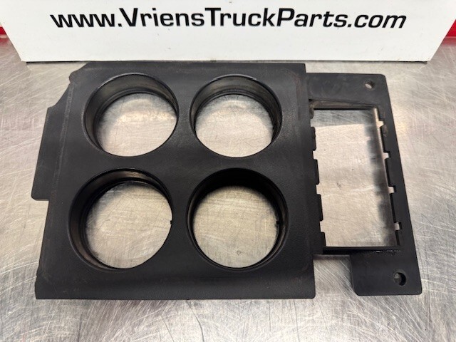 KENWORTH S64-1122 INSTRUMENT PANEL