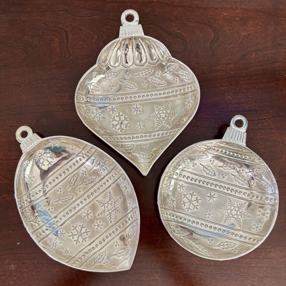 International Silver Company 3 Piece Silver Plated Ornament Candy Dish Bowl Set