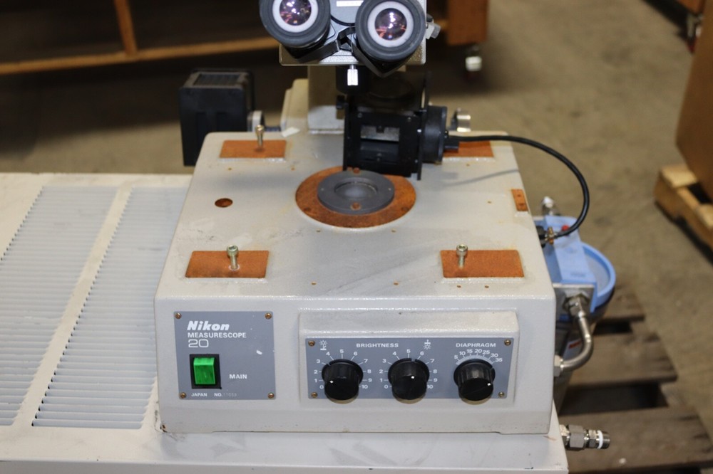 Nikon Measurescope 20 Video Toolmakers Microscope