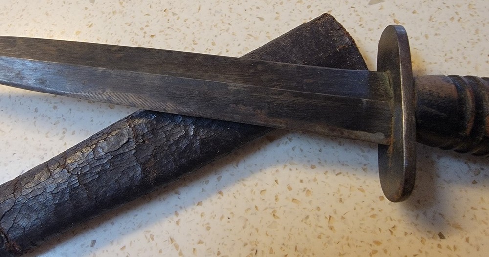WWII British Fairbairn Sykes Knife - 3rd Pattern Commando Dagger