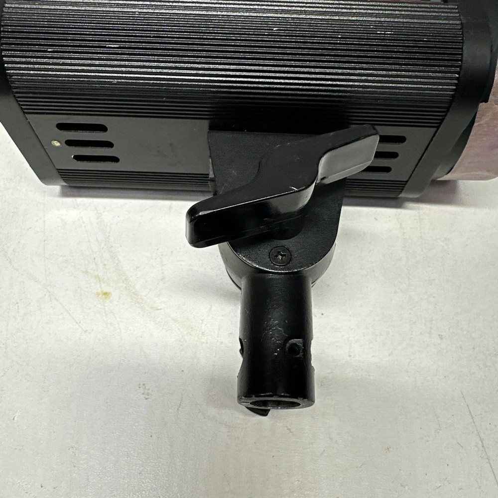 Fotodiox Flash Fan D-180 Digital Series Transmitter/Receiver Missing Cover