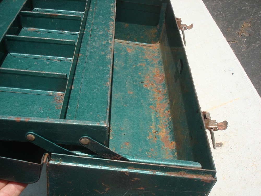 Vintage Park Portable Toolbox