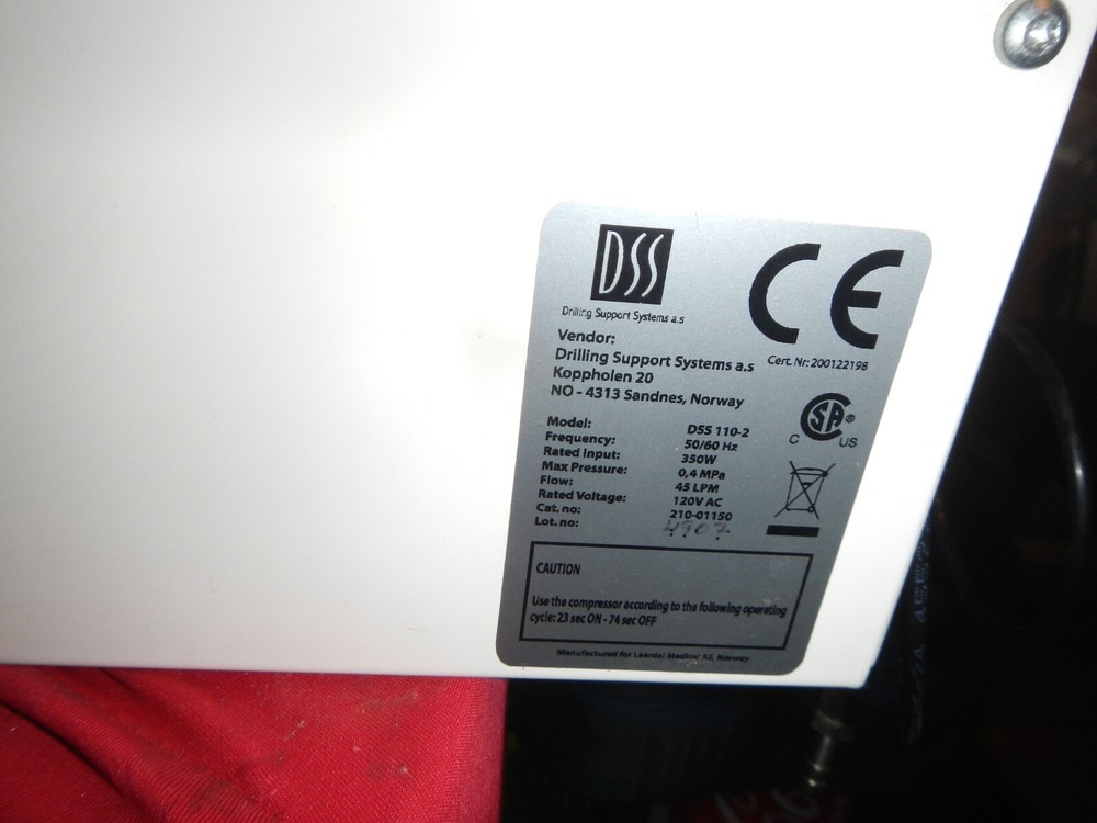 LAERDAL AIR MANIKIN SIMULATOR COMPRESSOR UNIT DSS 110-2 VERY NICE WORKING