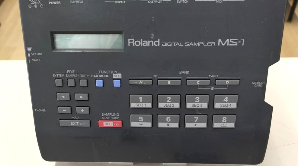 Junk Roland MS-1 Compact Digital Sampler Looper