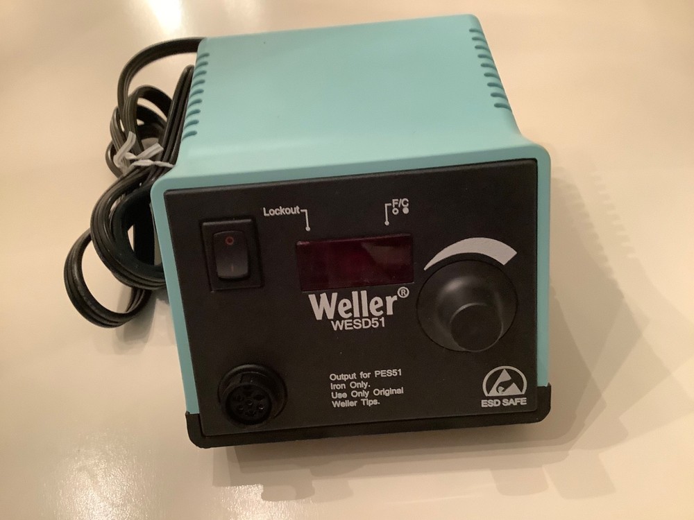 WELLER WESD51 DIGITAL SOLDERING SET