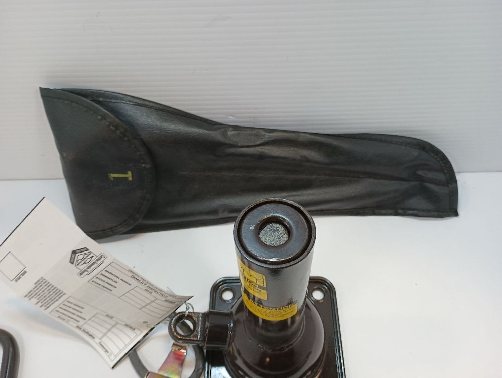 1997 4 RUNNER Spare Tire Jack With Tools (12619930
