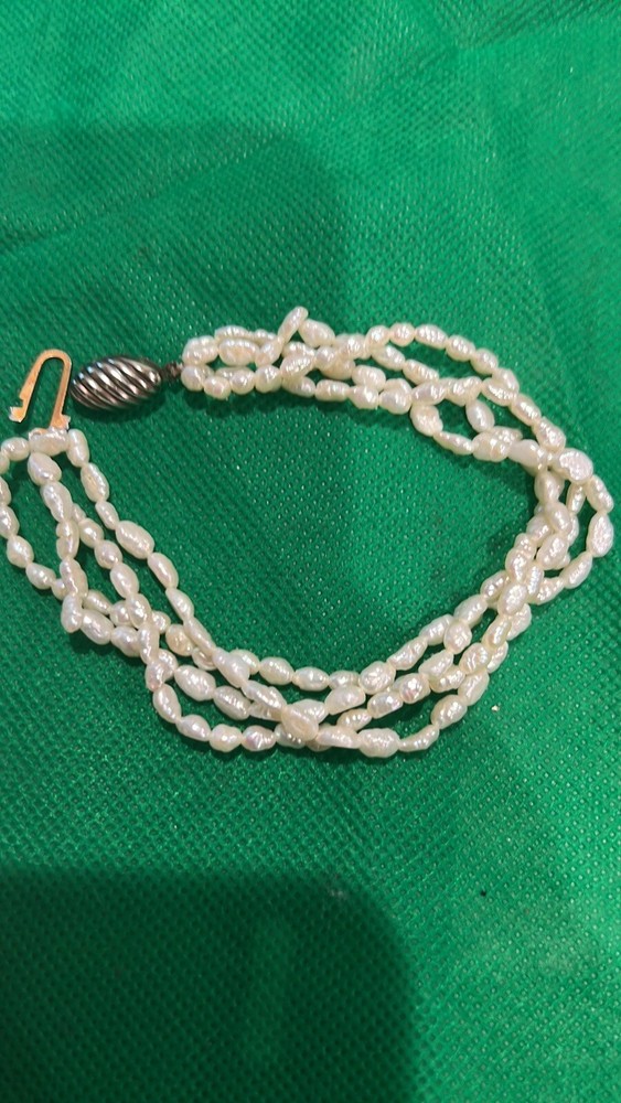 seed pearl bracelet