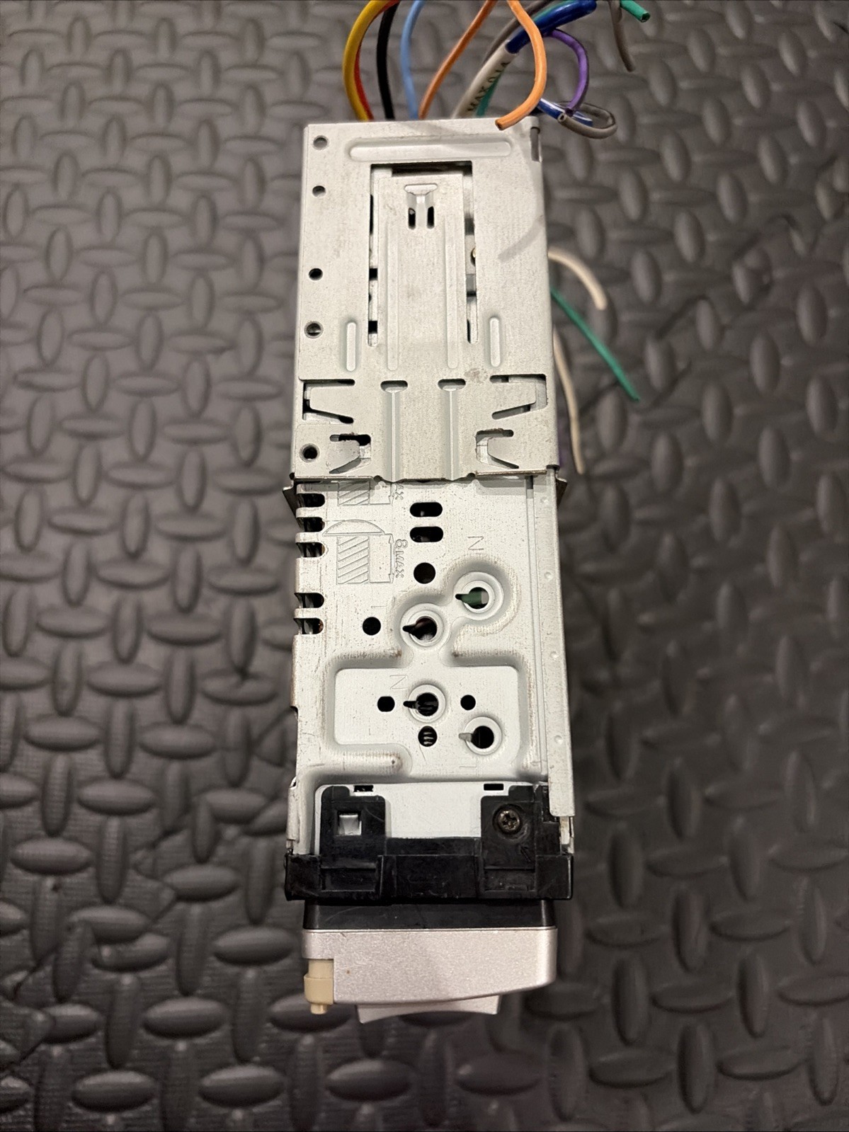 Sony In Dash CDXL350 FM/AM Compact Disc Player Car Stereo w/Detachable Faceplate