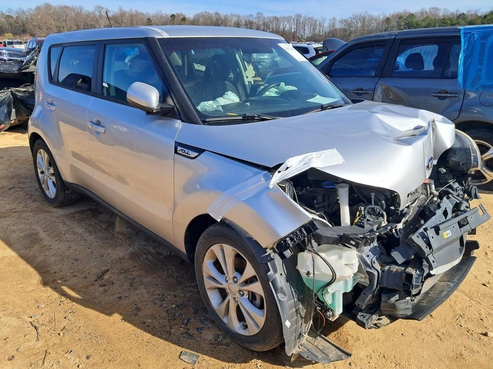 Fuse Box Engine Model Fits 16 SOUL 4884638