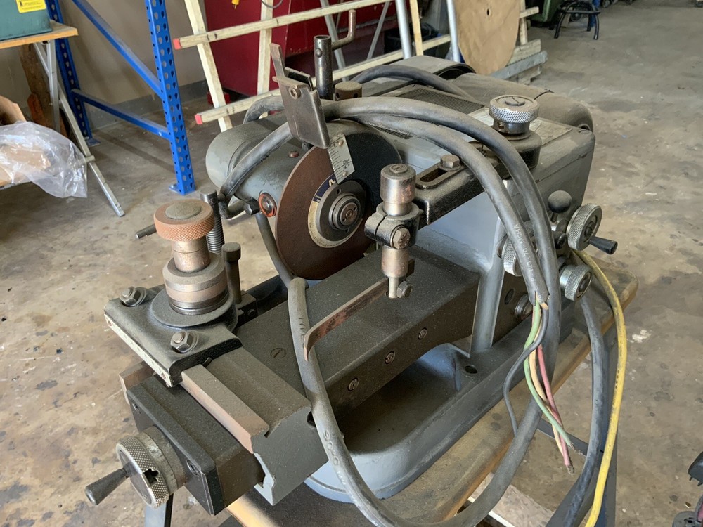 Schmidt Tempo Model AS2 Automatic HSS Blade Grinder 8” Dia. Capacity