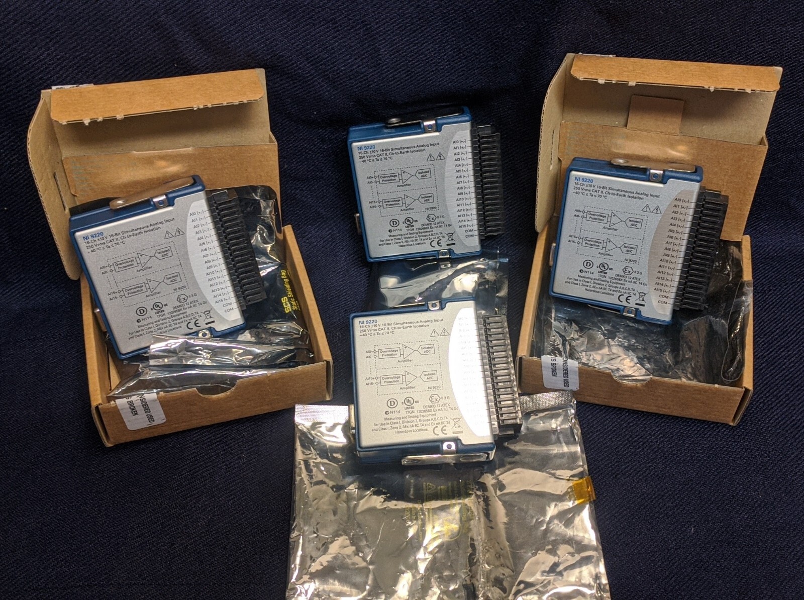 NI 9220 16 AI ±10 V 16 Bit 100 kS/s analog input module CompactDAQ Spring Termin