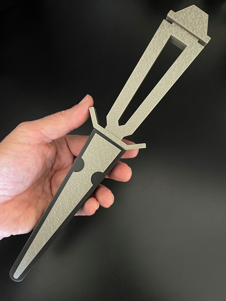 Mirror Mirror dagger - 1966 Star Trek