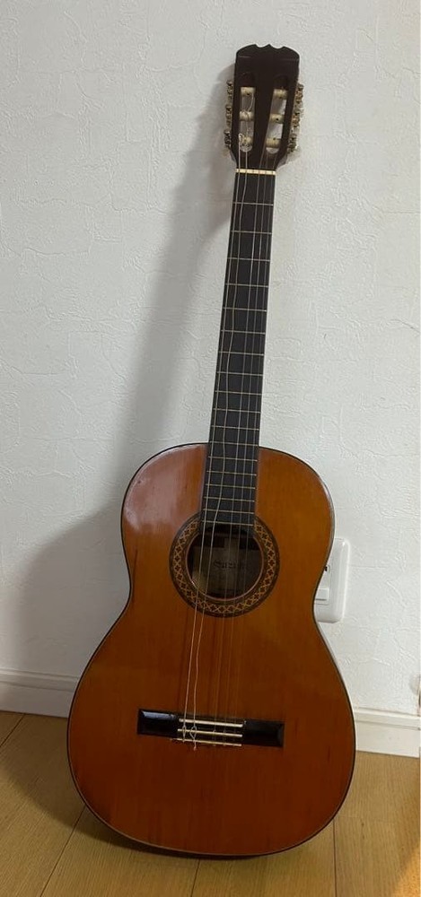 SUZUKI C-20 Classical Guitar