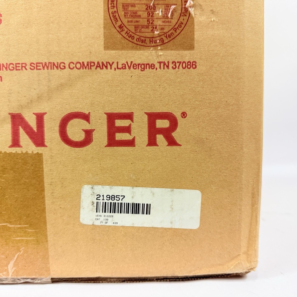 Singer One Plus 1+ Sewing Machine Computerized Brand New Open Box w Extras
