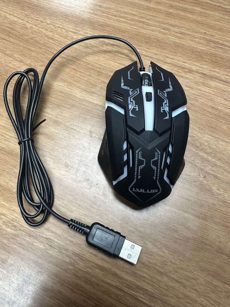 Lvl Up USB Wired Gaming Mouse Model LU736 Very Good