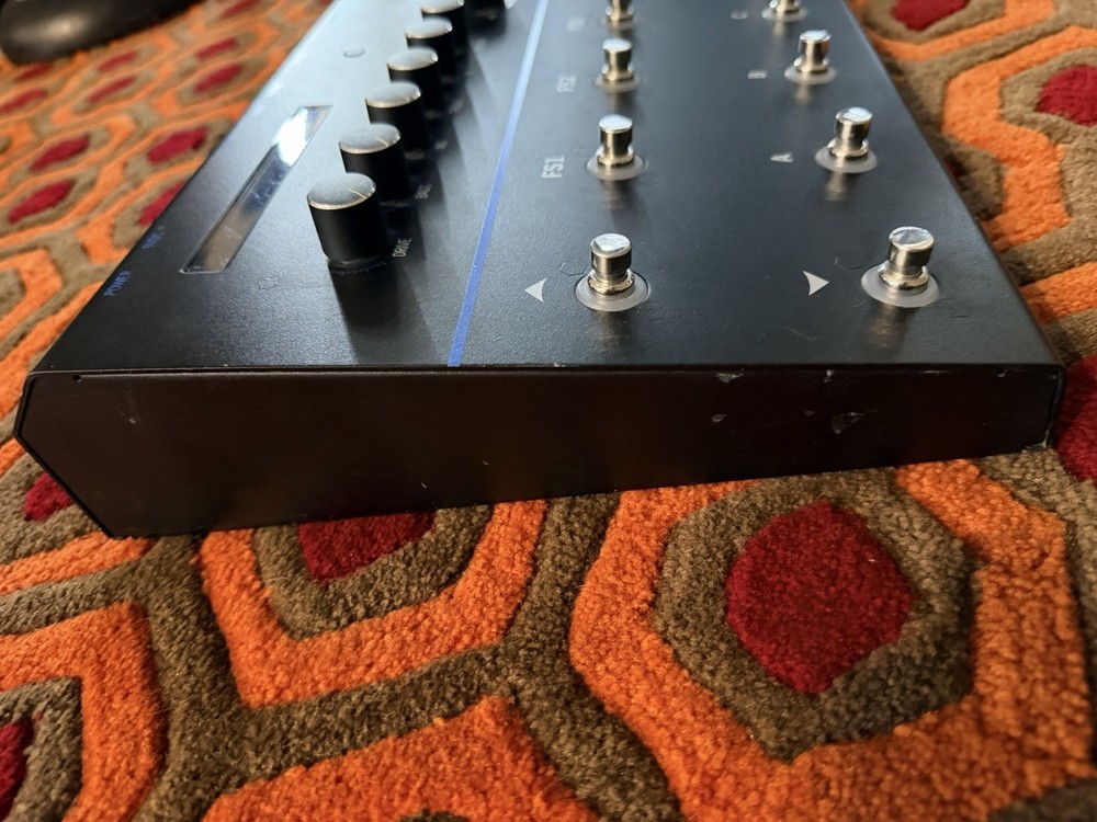 LINE 6 FIREHAWK FX MULTI EFFECTS GUITAR FLOOR PEDAL DIGITAL PROCESSOR TESTED