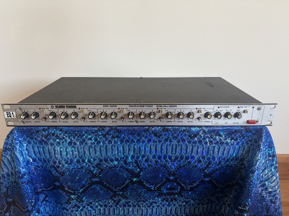 Klark Teknik DN405 Parametric Equalizer Single Channel Five Band Rack
