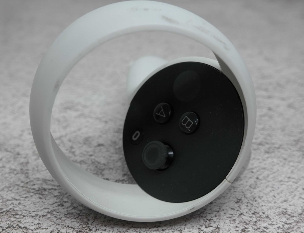 Oculus Quest 2 Controller RIGHT Hand Only BROKEN