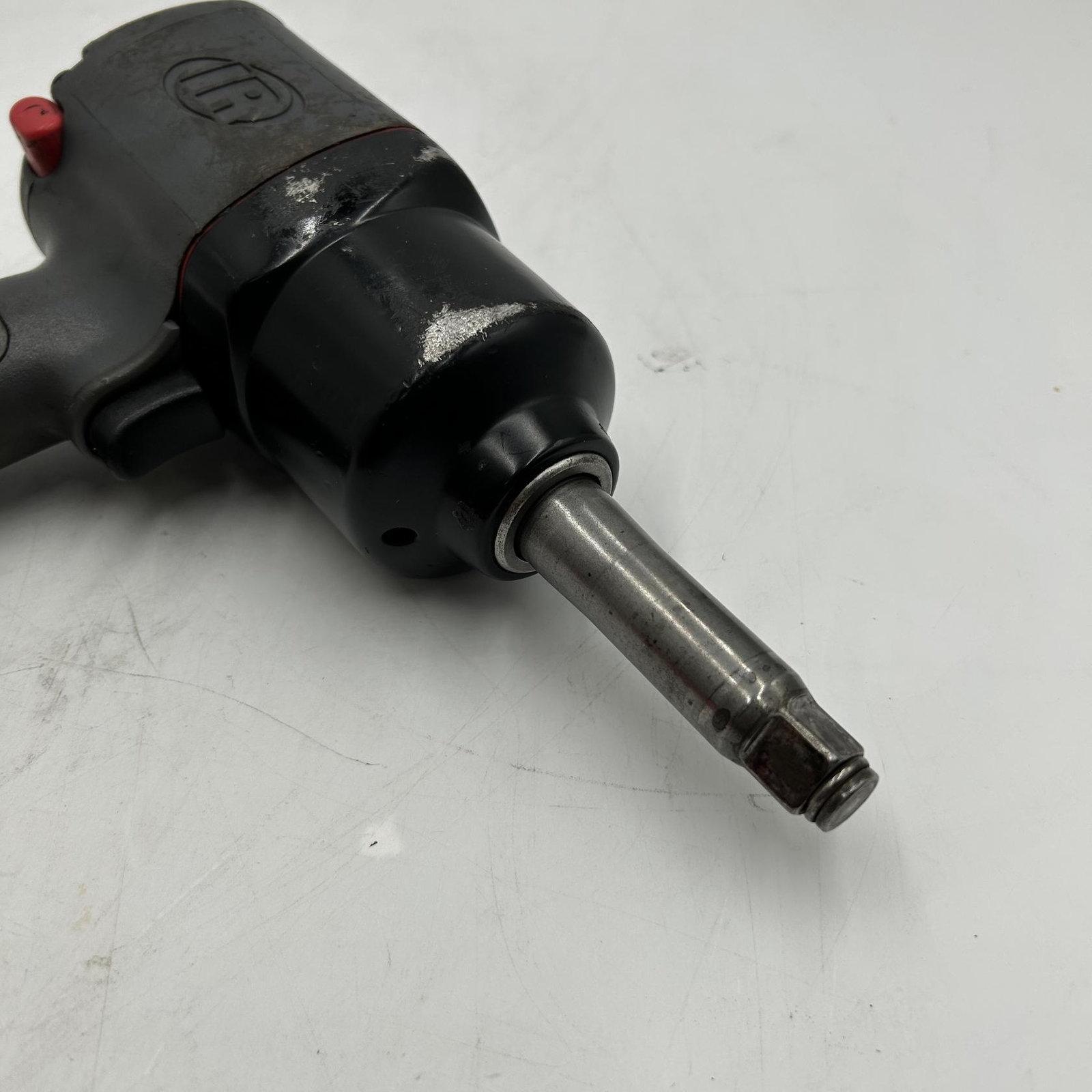 Ingersoll Rand 2130-2 1/2" Air Impact Wrench with 2" Extended Anvil, (Black)