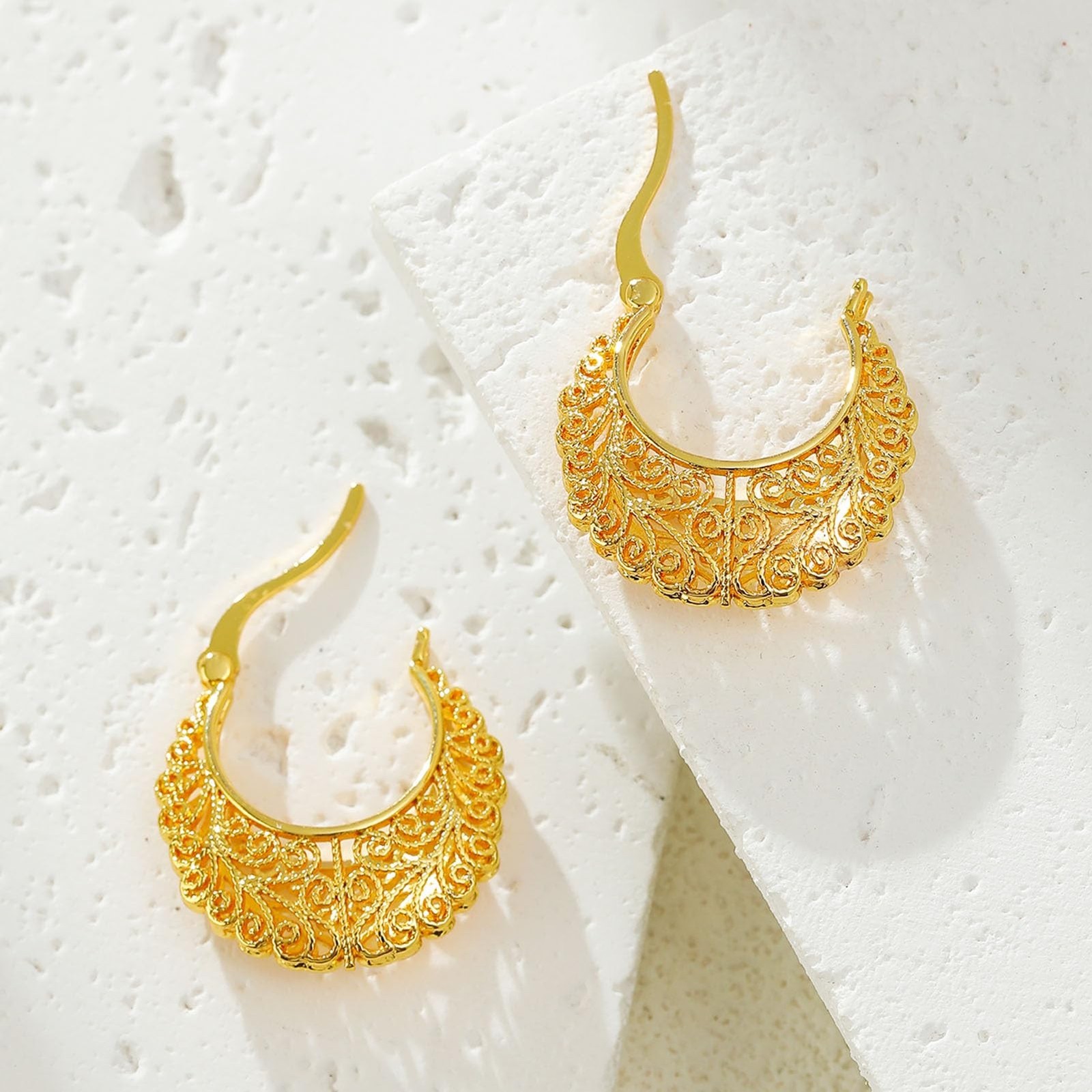 Filigree Gold Hoop Earrings Vintage Small Earrings for Women