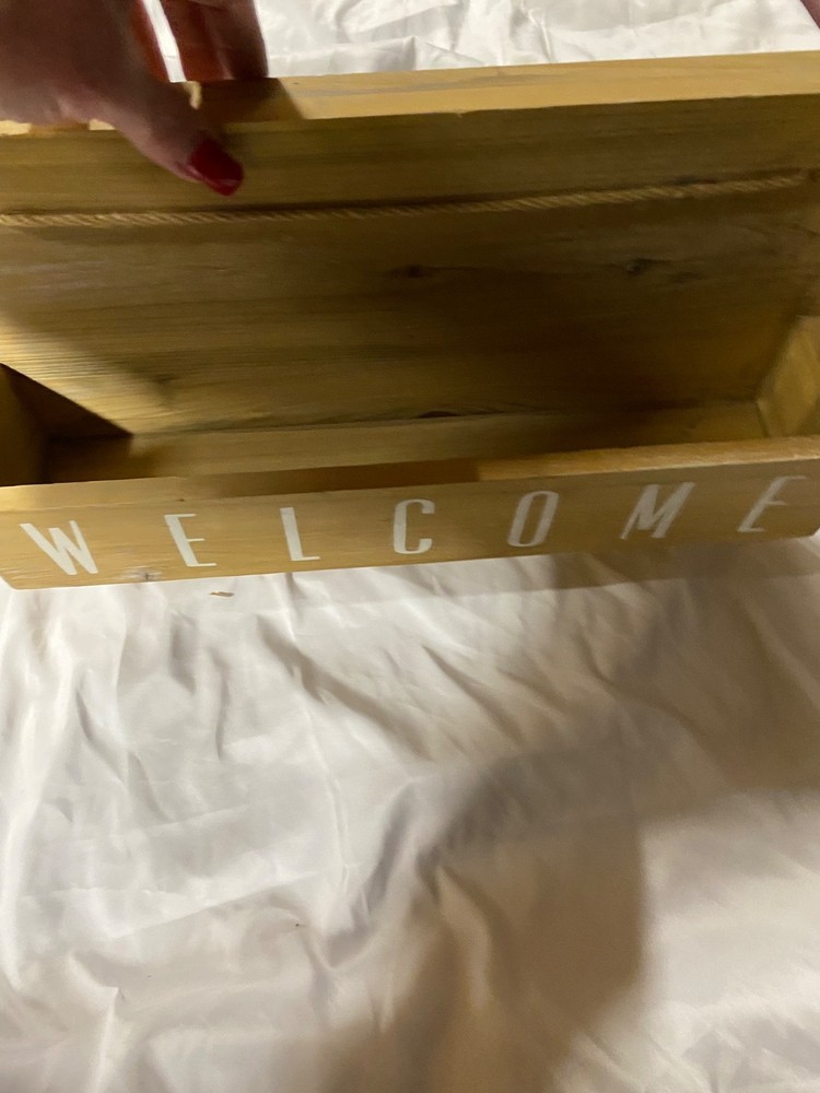 Wall-mounted Key Mail Shelf, Rustic Rack for Keys Letters Bills Coats