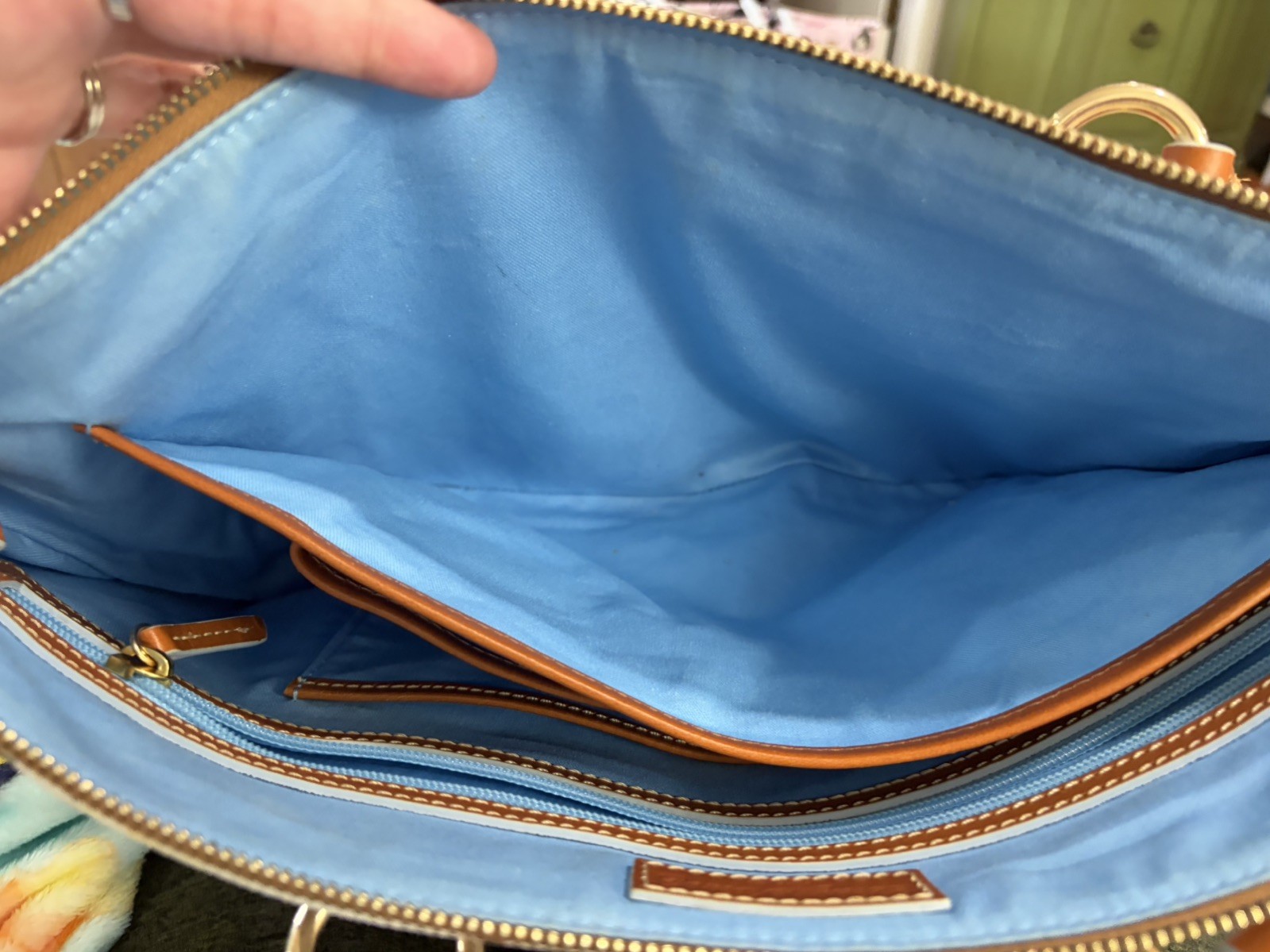 2022 Disney Parks Dooney & Bourke Pixar Tote Purse Bag Up Ratatouille Toy Story