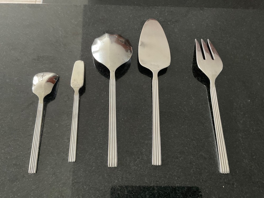 Retroneu Inge Stainless Flatware Korea 5 Piece Serving Hostess Set MCM