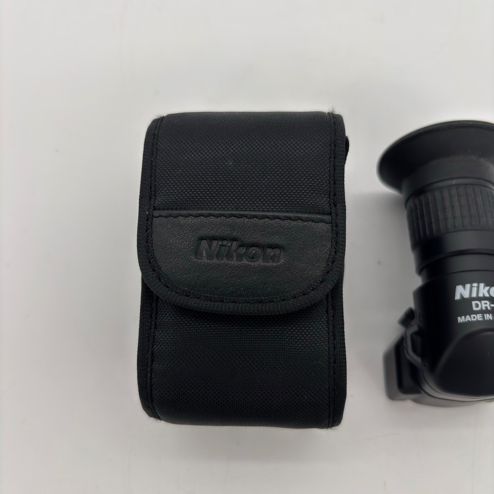 Nikon DR-6 Right Angle Viewfinder Attachment for Rectangular Eyepiece DSLRs Case