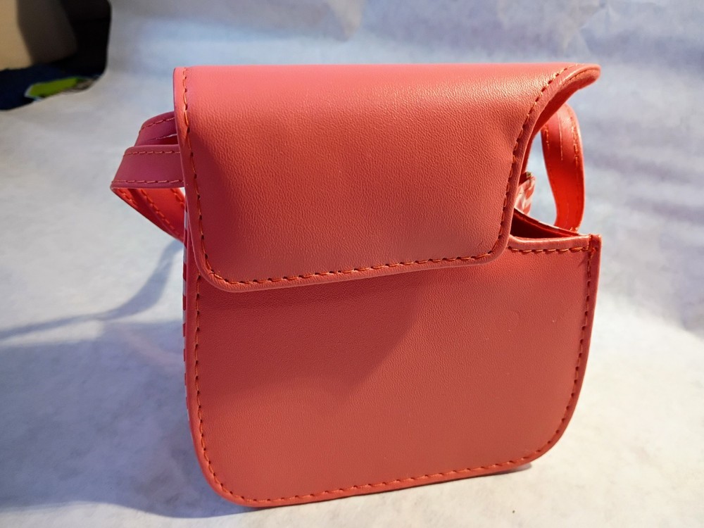 Fujifilm INSTAX MINI 7+ CAMERA CASE Peach- CASE ONLY