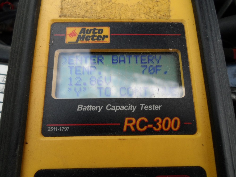 Auto Meter RC-300 Handheld Battery Tester