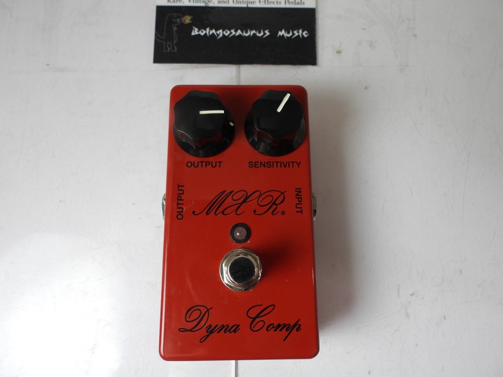 MXR Dyna Comp Script RI Compressor Effects Pedal CSP102SL Free USA Ship