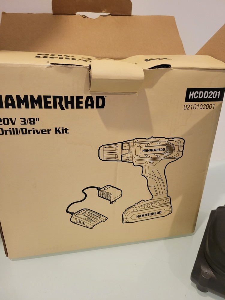 Hammerhead 20v 3/8" Drill/ Driver Kit Model:hcdd201 EUC