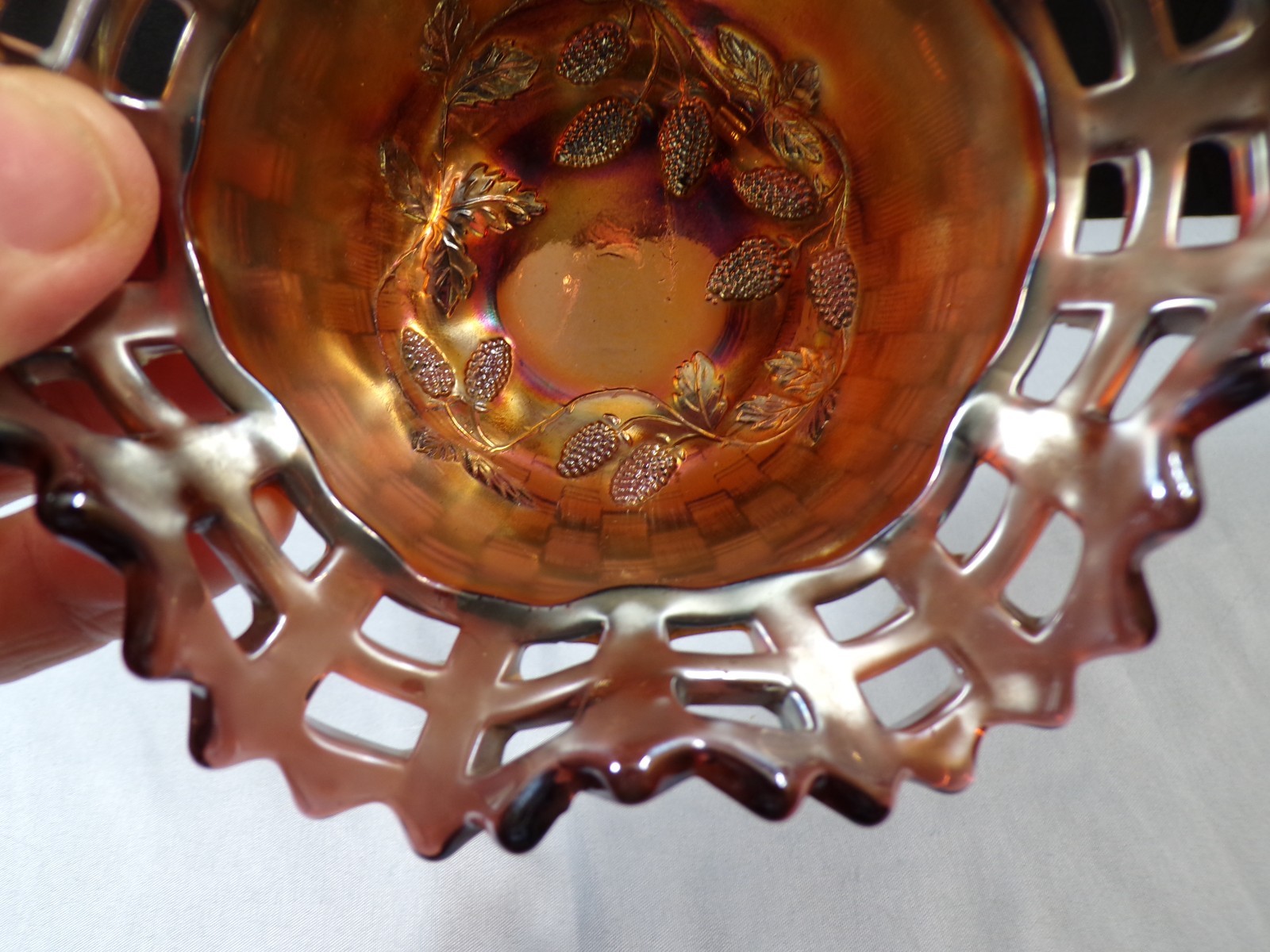 Fenton Amethyst Purple Carnival Glass Basketweave Bowl w/ Blackberry Interior