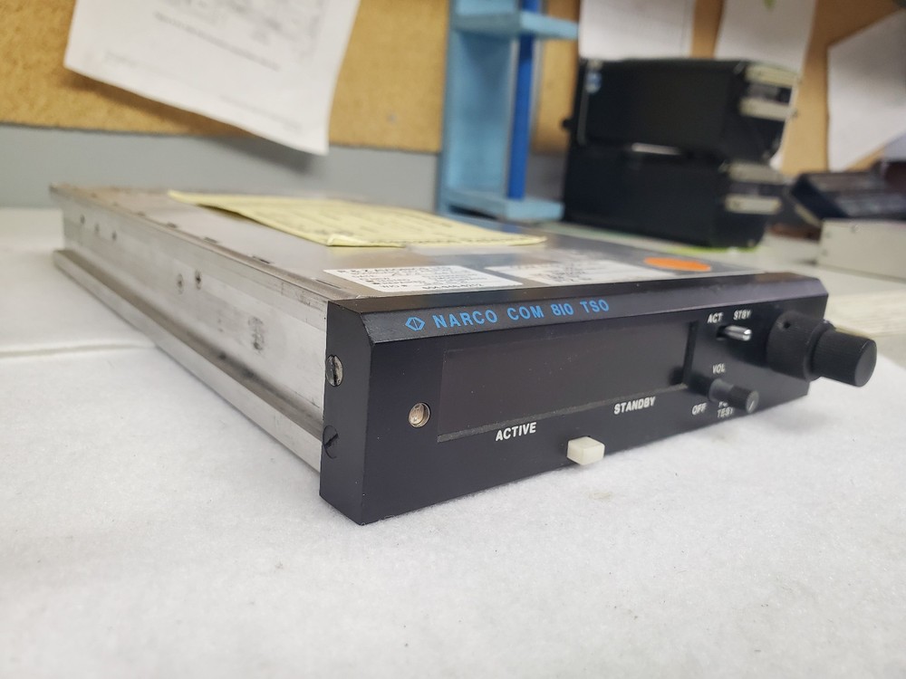 Narco VHF COM 810