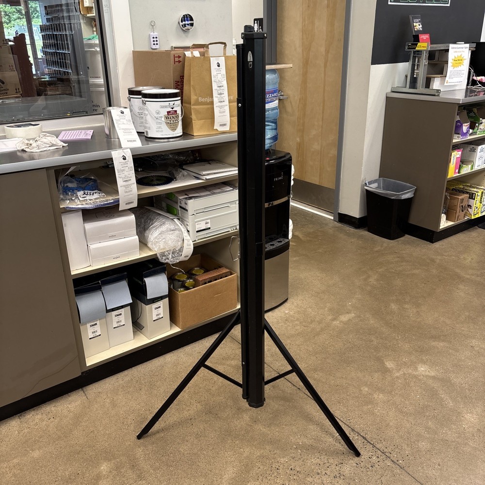 Quartet Projection Screen