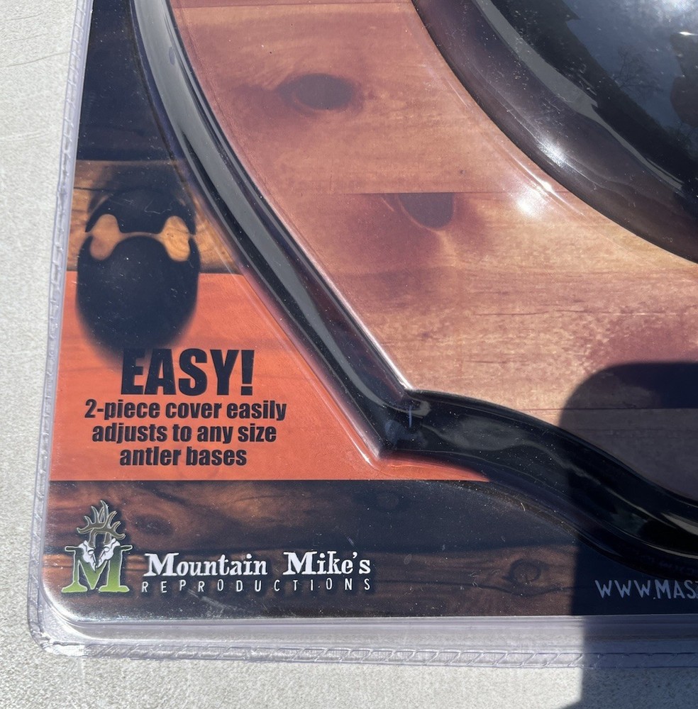 Mountain Mike’s Plaque Master Deer Antler Mounting Kit