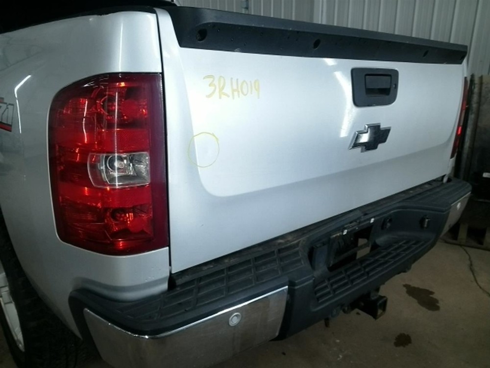 SILVRDO15 2011 Glove Box 104888312