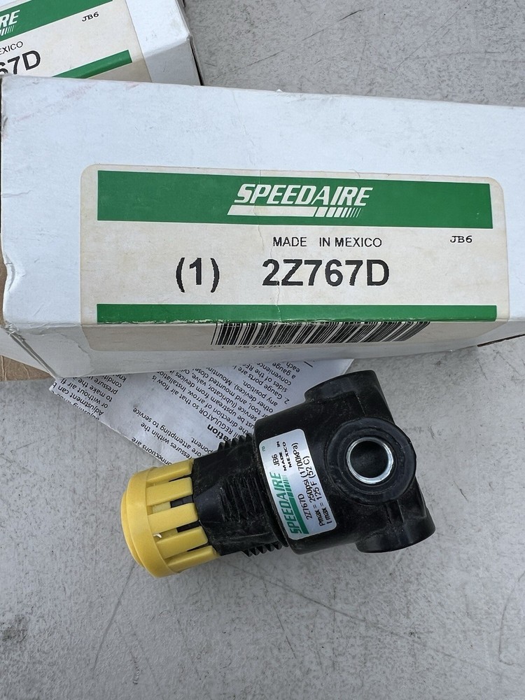 SPEEDAIRE 2Z767D Regulator